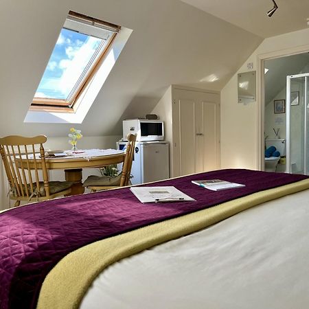 Priors Oak - A Cosy Studio With Countryside Views In Dorset Stalbridge Exteriér fotografie